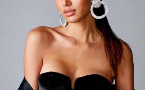 Preaw Tussaneeya与Yingying等多位艺人同日确诊新冠肺炎引关注