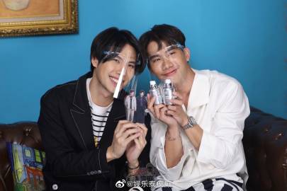 Max Nattapol与Tul Pakorn直播与中国粉丝互动 透露新剧及未来合作计划