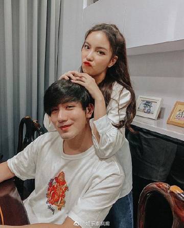 Mek Jirakit发文宣传未提及Toyy引争议 网友猜测与过往传闻有关