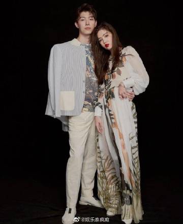 Gxxod Itthipat官宣与Richy Oranate恋情 引发粉丝祝福热议