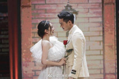 Weir与Bella分手传闻引热议 八卦爆料引发网友猜测