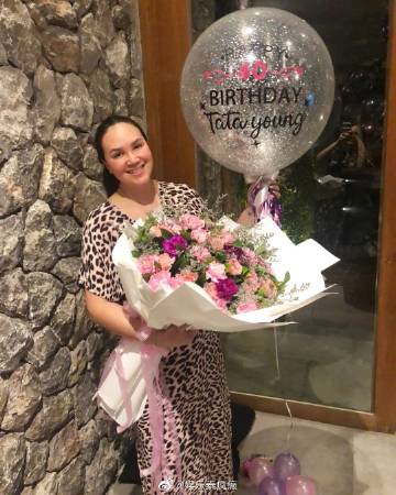 Tata Young节目中首度回应婚姻状况 承认已与丈夫分开并将共同抚养孩子