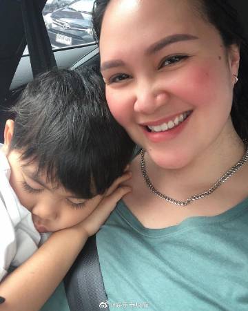 Tata Young节目中首度回应婚姻状况 承认已与丈夫分开并将共同抚养孩子