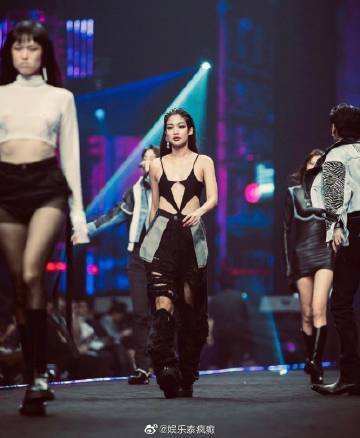 Maprang Alrisa走秀造型引热议 网友评价两极本人发声回应