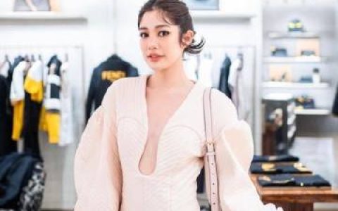 Maprang Alrisa走秀造型引热议 网友评价两极本人发声回应