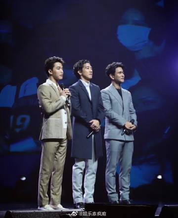 Gun、Ritz与Tono出道十周年合体开唱 演唱会互动掀粉丝热议