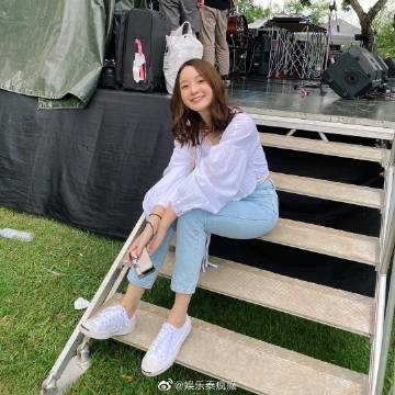 Ink Waruntorn同机接触确诊者需隔离14天 检测结果为阴性