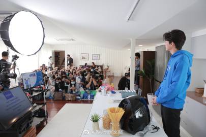 Mew Suppasit与Gulf Kanawut合体出席直播活动 引粉丝关注