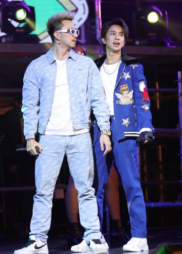 Ohm Thitiwat与Fluke Natouch粉丝见面会举行 门票售罄引热烈关注