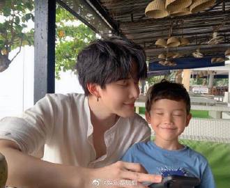 Mike Pirat与粉丝互动谈及与儿子联系情况引热议 双方亲属回应相关说法