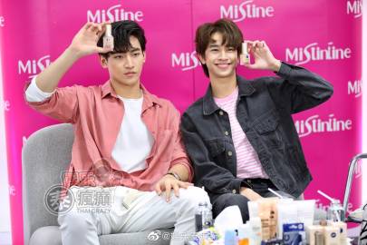 Mistine双十一直播活动邀Ohm Thitiwat与Fluke Natouch助阵 萧泰后担任主持
