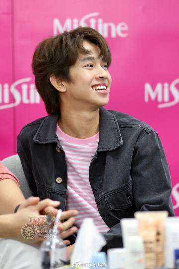 Mistine双十一直播活动邀Ohm Thitiwat与Fluke Natouch助阵 萧泰后担任主持