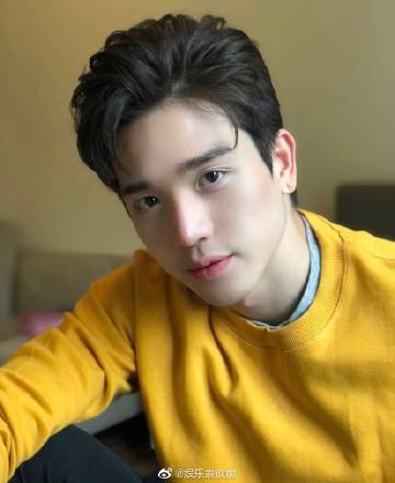 Mook Worranit回应与Tongtong恋爱传闻 否认交往称目前单身