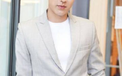 Toyy回应与女模Gina The Face亲密友谊引热议 旧照与IG互动被挖出 一天内逾6000人取消关注