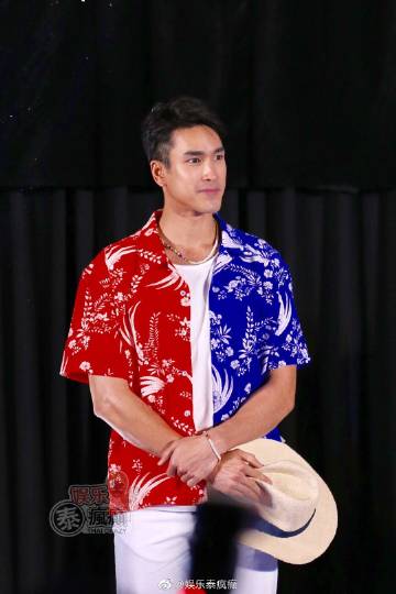 Nadech Kugimiya与Yaya Urassaya否认豪宅婚房传闻 透露新房仅为自住设计未规划结婚用途