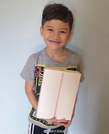 Mike Pirat提起诉讼争夺抚养权 Sarah发文疑似强硬回应称将全力守护孩子