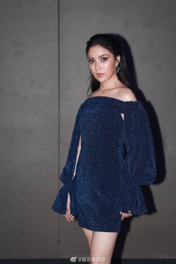 Toyy Pathompong与Mook Worranit宣布分手 女方回应称和平结束恋情仍是朋友