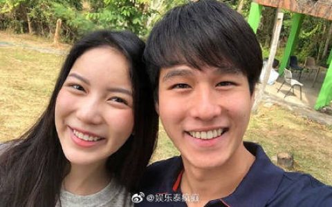 Toyy Pathompong与Mook Worranit宣布分手 女方回应称和平结束恋情仍是朋友