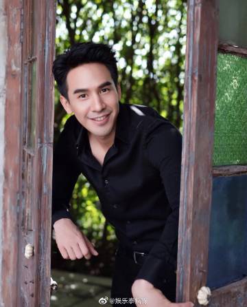 Pope Thanawat回应社交账号掉粉事件 称不执着数据淡看粉丝流失