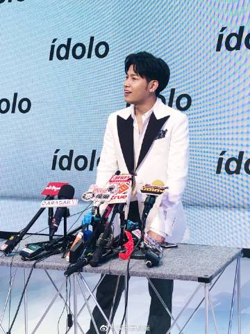 Singto Prachaya生日后出席活动谈身材与应援 心疼粉丝花费称更希望用于公益