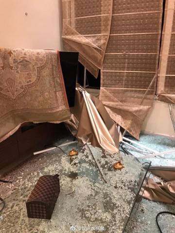 Angie Hastings贝鲁特大爆炸后报平安 公寓受波及现场狼藉引关注