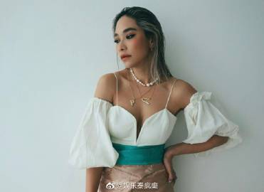 Ploy Chermarn爱车疑遭恶意涂鸦引热议 八卦爆料真实性待查