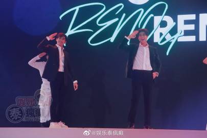 Mew Suppasit与Gulf Kanawut否认“腐剧男演员爆料”传闻 称工作忙碌未受影响