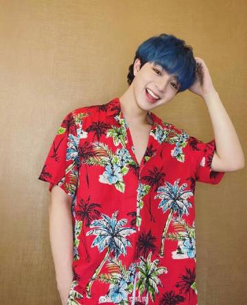 SBFIVE成员Bas Suradet社交账号突破百万粉丝 粉丝刷话题庆祝登热搜