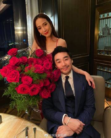 Aum Patchrapa泳衣照被赞神似Angelababy 网友封“泰版Baby”惊叹冻龄状态