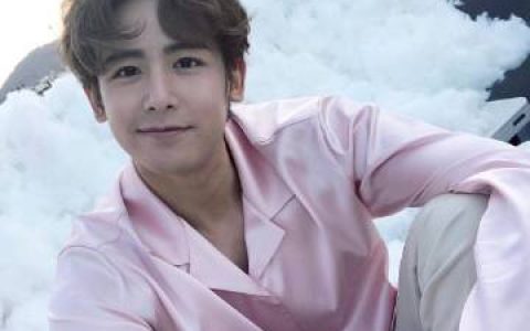 泰国学生集会引发热议 呼吁艺人发声话题扩散 多位公众人物表态引关注