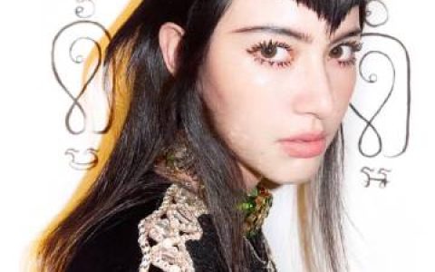 Mai Davika获奢侈品牌“品牌挚友”头衔成泰国首位艺人引关注 新造型亮相掀讨论