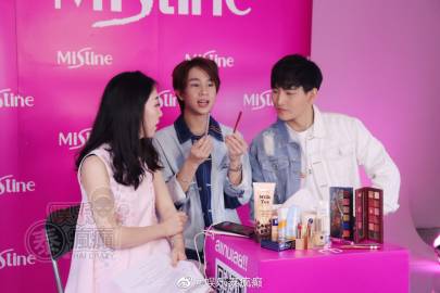 Mistine周年庆直播举行 Ohm Thitiwat与Fluke Natouch同台互动掀热度