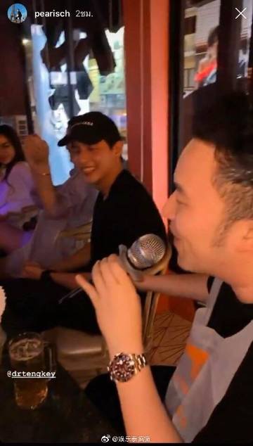 泰国三台小生James Jirayu与圈外女友Foam庆生画面曝光 低调恋情罕见同框互动引热议