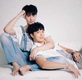 泰国三台首部腐剧《奇迹之熊先生》发布定妆照 Inn Sarin确定出演搭档新人Job Thuchapon同框亮相