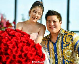 Fon Sananthachat庆生获男友Gy Sereethoranakul送豪宅和名牌包 网友猜测有好消息