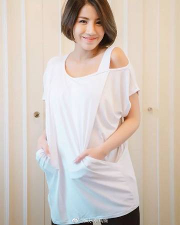 Bitoey Rsiam因二手名牌商品销售纠纷遭网友投诉 钱包状况与描述不符引发讨论