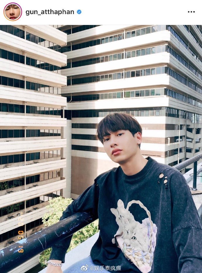 五月IG艺人涨粉榜公布 Lisa遥遥领先Bright第二 Win第三引发关注