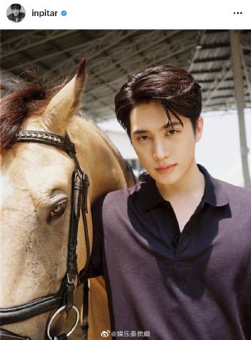 Inn Sarin与Tie街头亲密互动，疑似情侣关系引发网友讨论