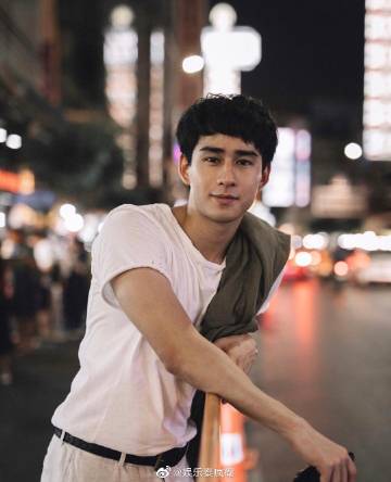 泰星中文名大揭秘：谁的名字最接地气，网友投票揭晓最具“中国特色”的名字