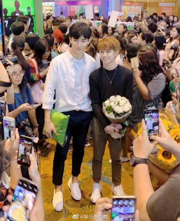 《待到重逢时》热度不减！粉丝误把角色Dean生日当成Ohm Thitiwat本人生日引乌龙