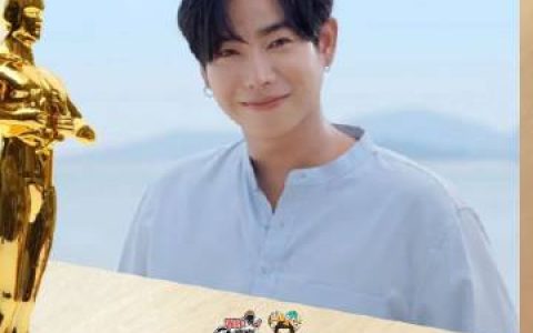 Peck Palitchoke获最受欢迎男歌手奖，粉丝投票人气夺冠引关注