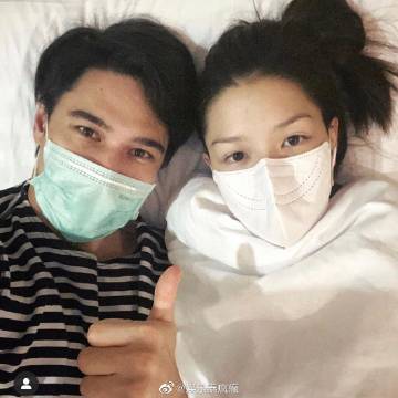 Matthew Deane 与 Lydia Sarunrat 宣布康复出院，结束超30天治疗并已无病毒