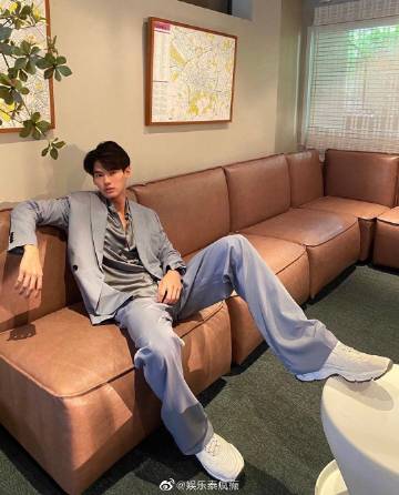 Win Metawin粉丝团募集38万泰铢捐助三家医院支援抗疫