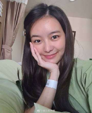 Pearwah Nichaphat康复出院结束隔离治疗 将继续居家隔离21天观察