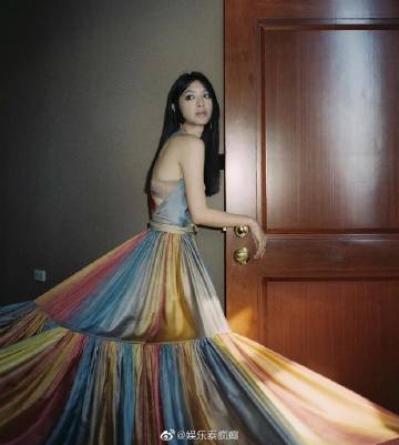 Mew Nittha发文感谢中国援助医疗物资 泰国网友留言互相打气