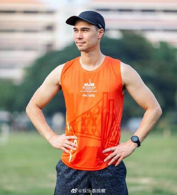 Matthew Deane发布视频确认确诊新冠肺炎 呼吁接触者注意并获大量祝福