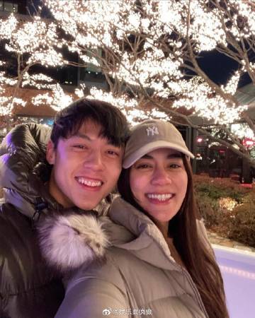 Mark Prin澄清情人节合照误会并非结婚证画面 与Kimberley Kim甜蜜依旧