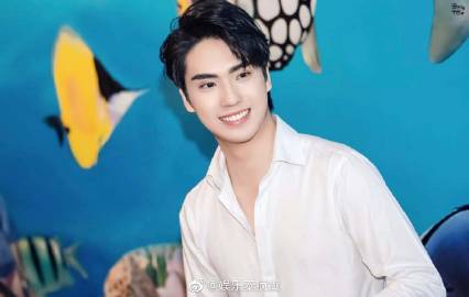 Tee Thanapon将于24日起赴清迈出家修行由15天延长至1个月