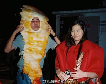 Kao Jirayu与Violette Wautier互动逗趣放闪互相吐槽引网友围观