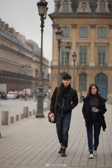 Kao Jirayu与Violette Wautier互动逗趣放闪互相吐槽引网友围观